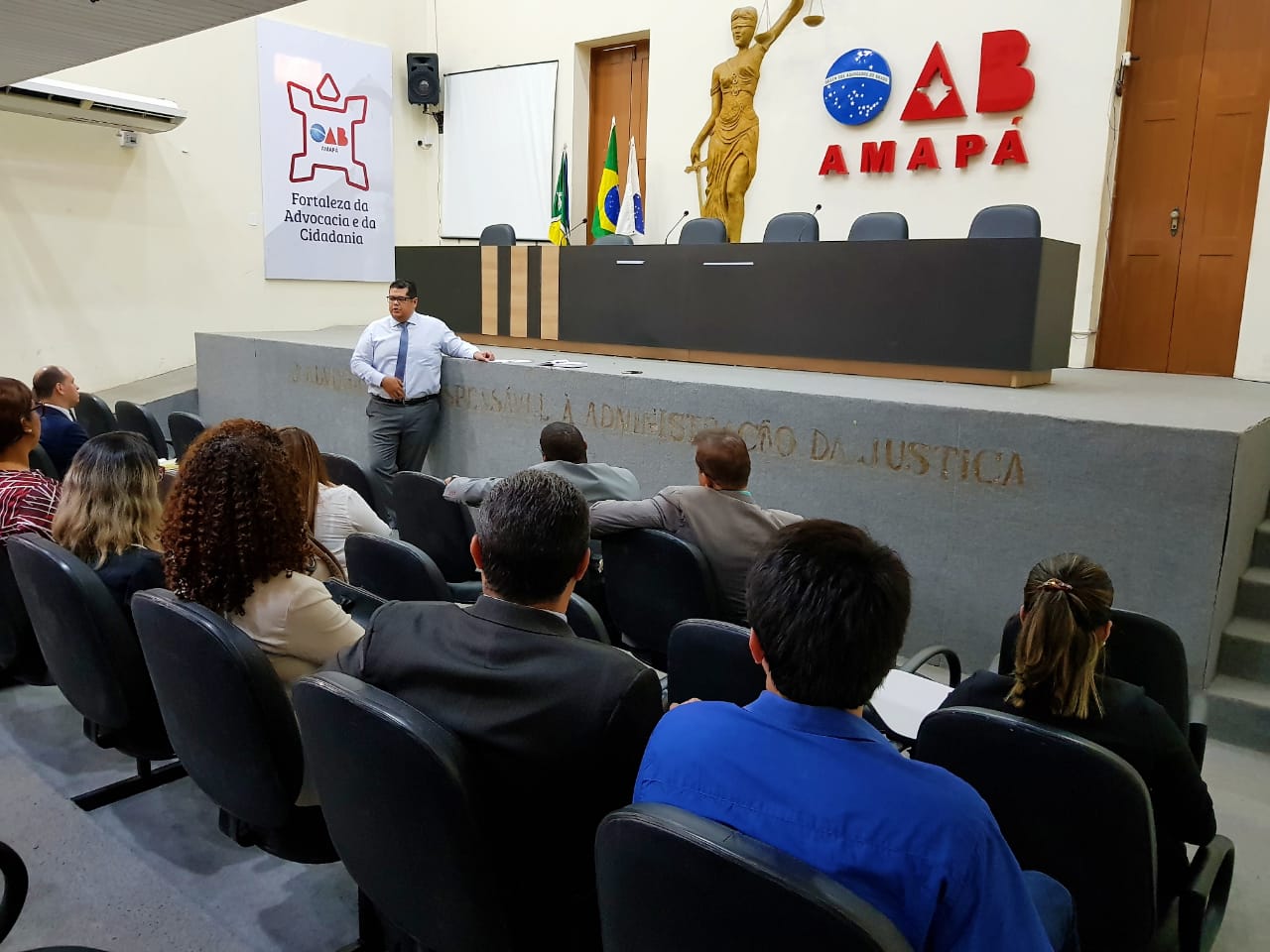 Presidentes de Comissões e gestores de órgãos da OAB Amapá se reúnem para discutir a agenda de ações da Ordem do segundo semestre